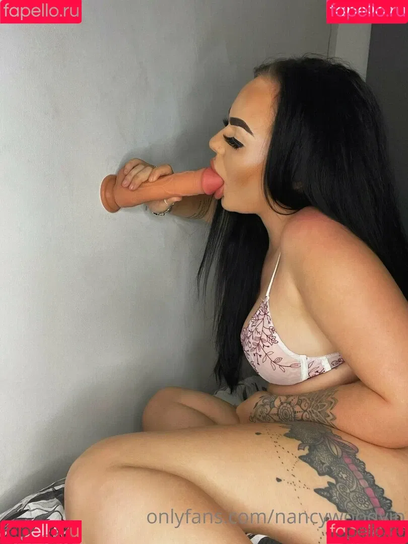 itsnancywoodfree Onlyfans Photo Gallery 