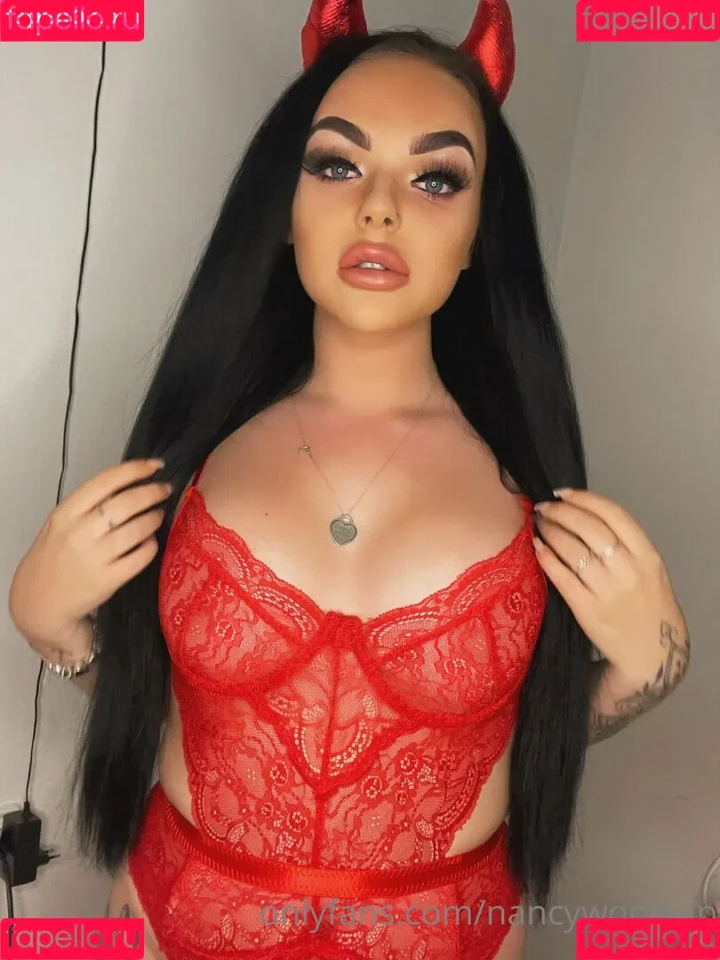 itsnancywoodfree Onlyfans Photo Gallery 