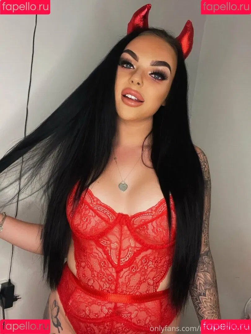 itsnancywoodfree Onlyfans Photo Gallery 