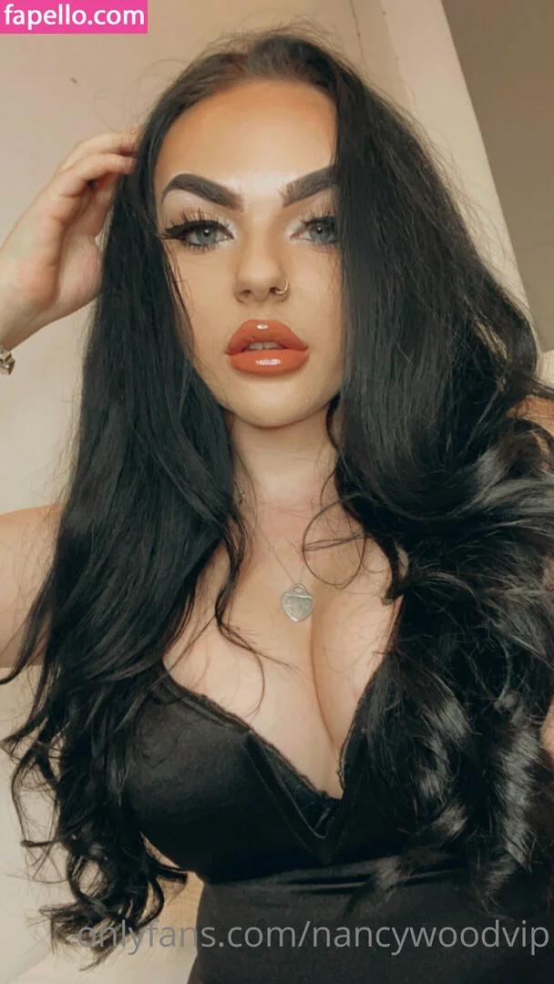 itsnancywoodfree Onlyfans Photo Gallery 
