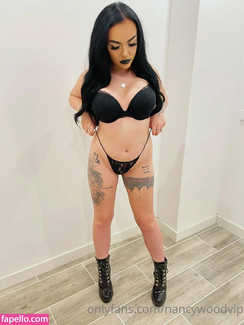 itsnancywoodfree Onlyfans Photo Gallery 