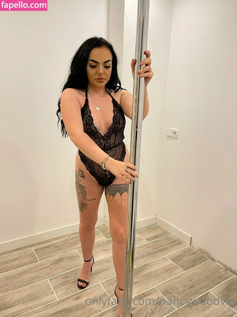 itsnancywoodfree Onlyfans Photo Gallery 