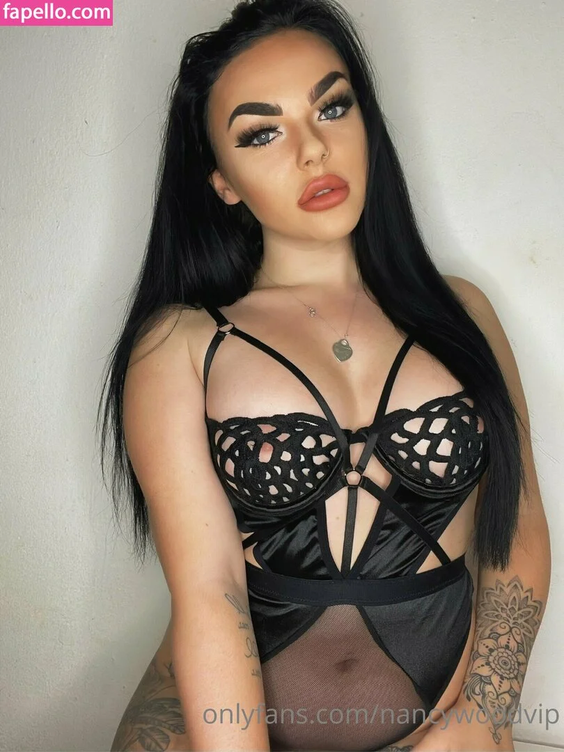itsnancywoodfree Onlyfans Photo Gallery 