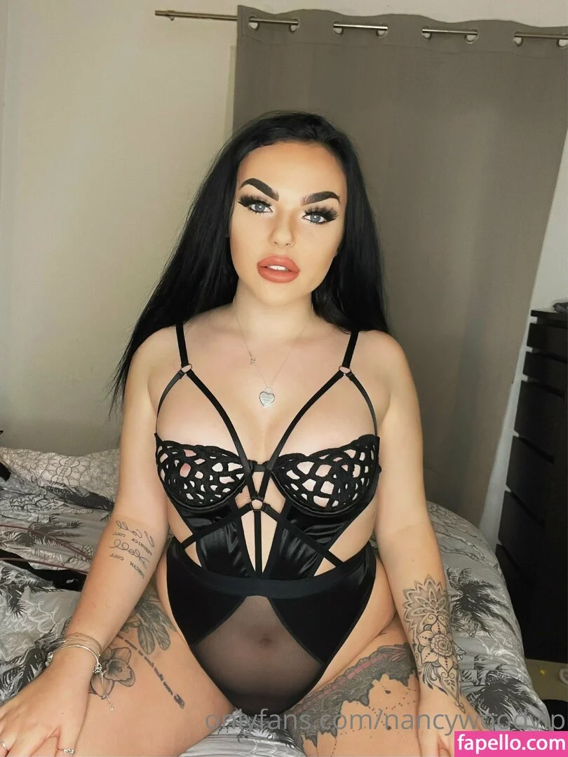 itsnancywoodfree Onlyfans Photo Gallery 