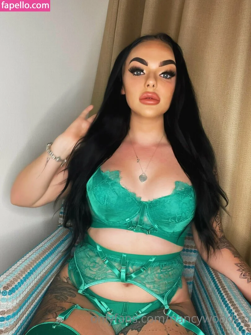 itsnancywoodfree Onlyfans Photo Gallery 