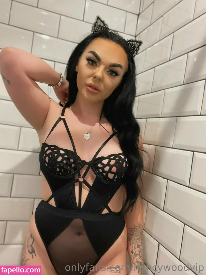 itsnancywoodfree Onlyfans Photo Gallery 