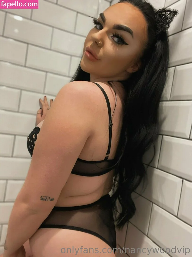 itsnancywoodfree Onlyfans Photo Gallery 