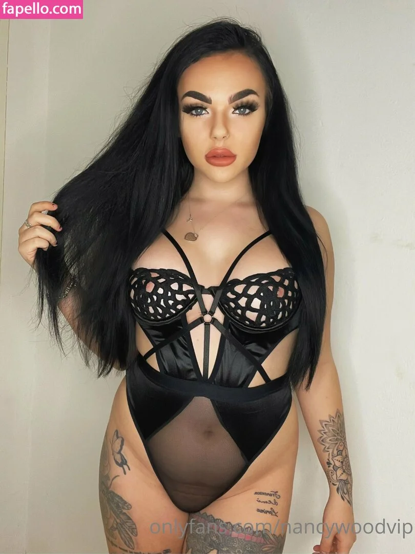 itsnancywoodfree Onlyfans Photo Gallery 