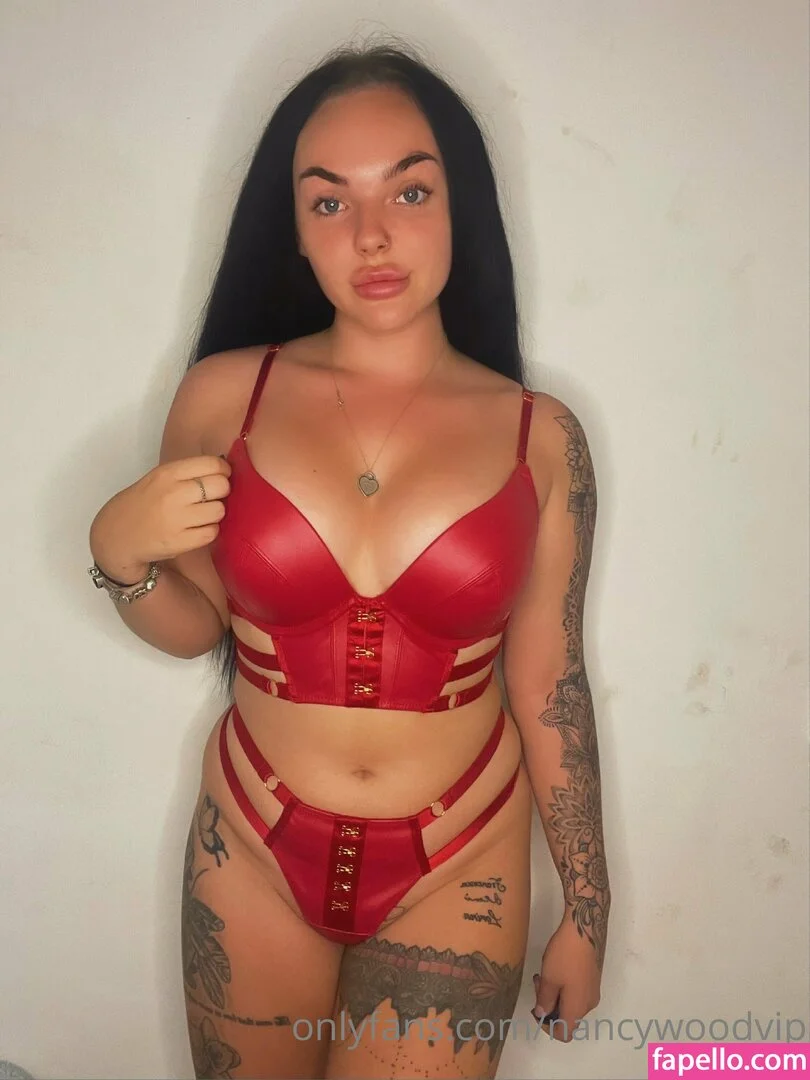 itsnancywoodfree Onlyfans Photo Gallery 