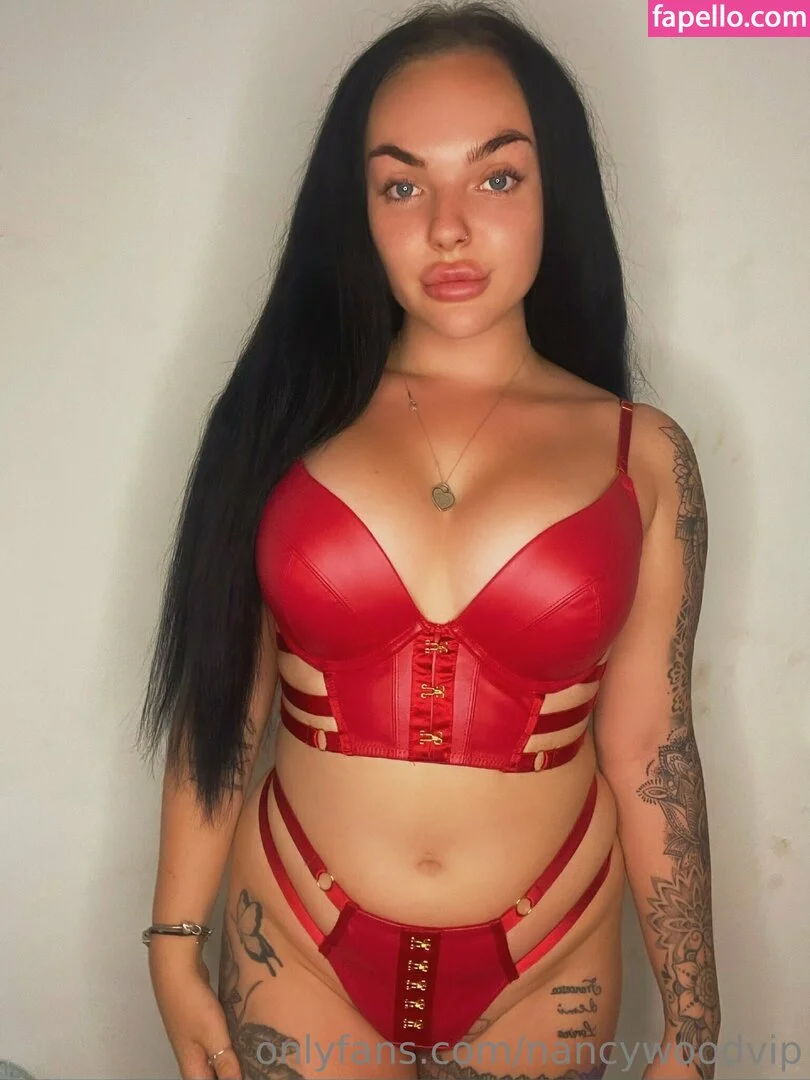 itsnancywoodfree Onlyfans Photo Gallery 
