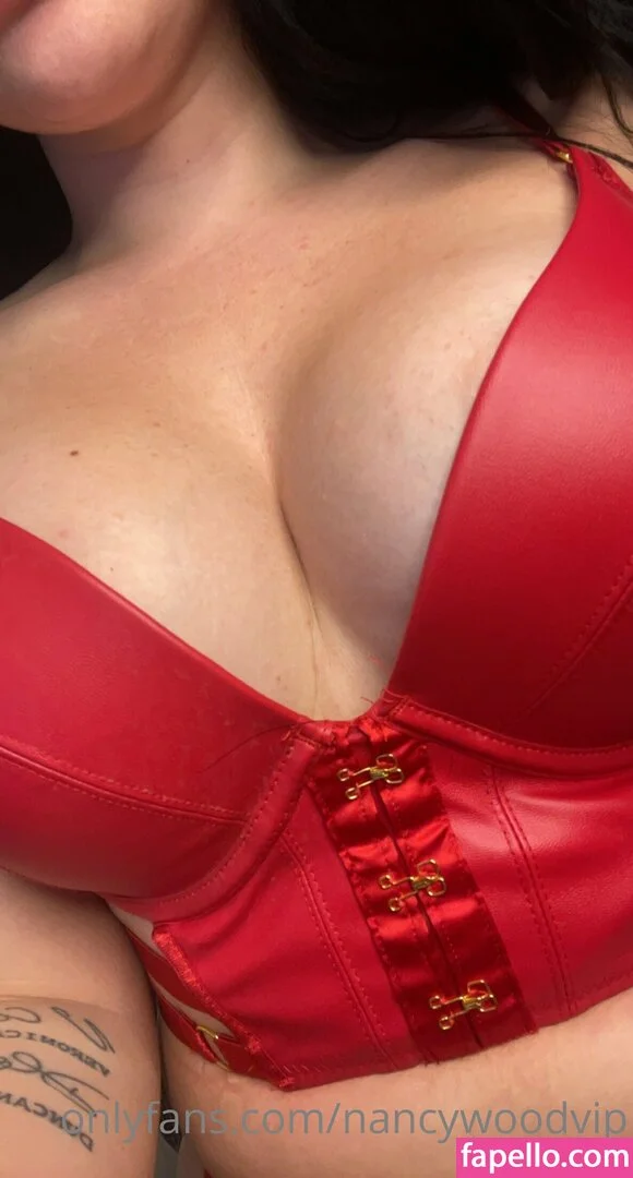 itsnancywoodfree Onlyfans Photo Gallery 