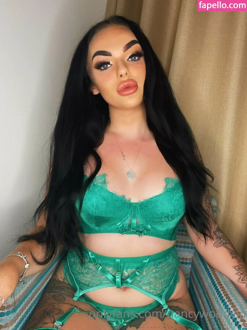 itsnancywoodfree Onlyfans Photo Gallery 