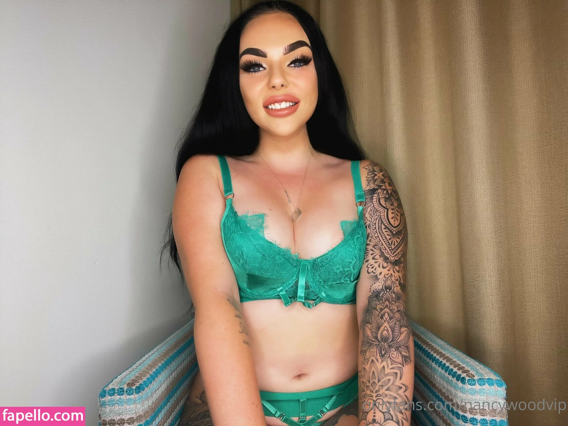 itsnancywoodfree Onlyfans Photo Gallery 