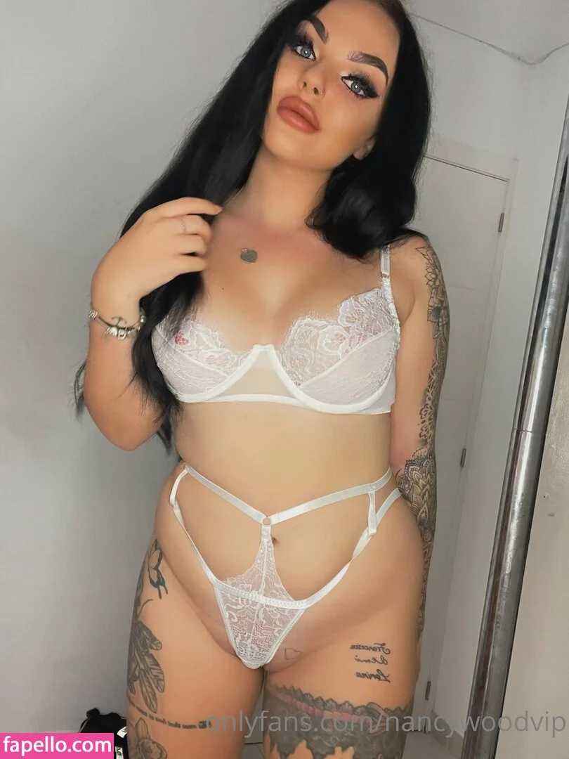 itsnancywoodfree Onlyfans Photo Gallery 