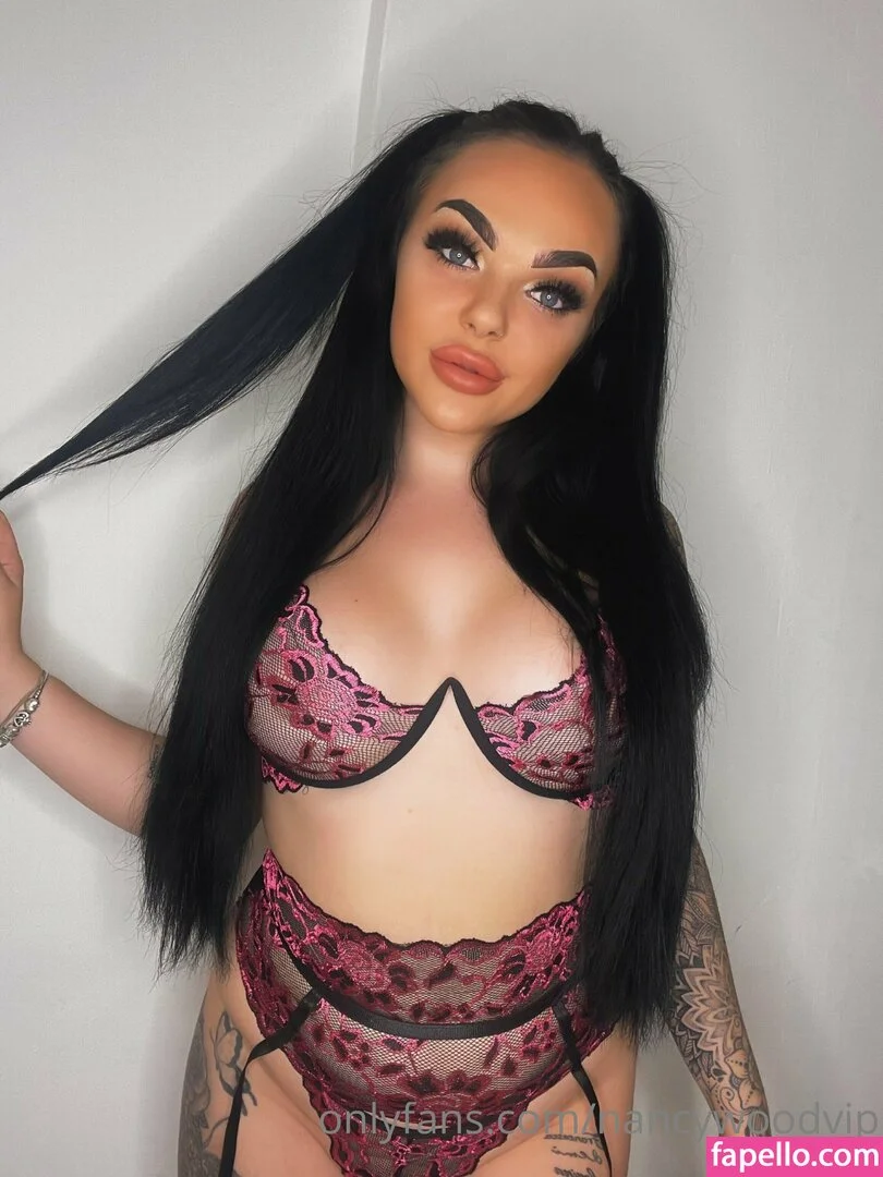 itsnancywoodfree Onlyfans Photo Gallery 