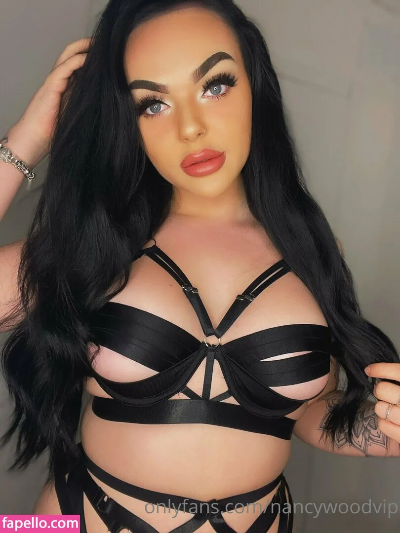 itsnancywoodfree Onlyfans Photo Gallery 