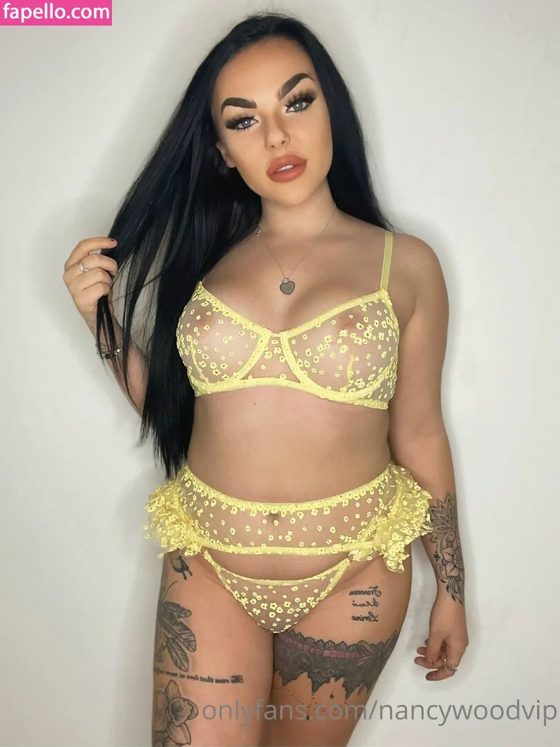 itsnancywoodfree Onlyfans Photo Gallery 