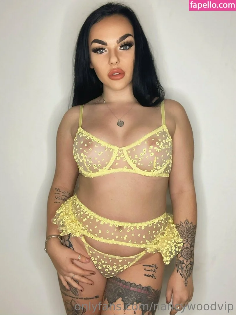 itsnancywoodfree Onlyfans Photo Gallery 