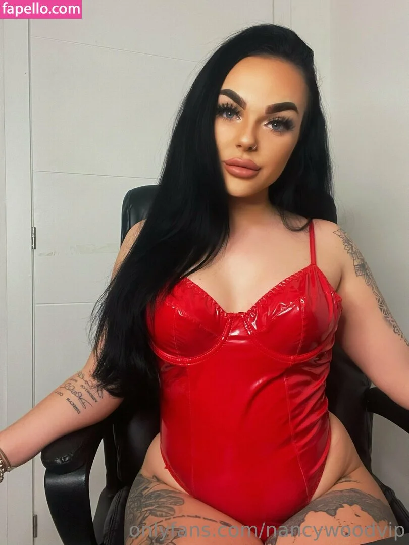 itsnancywoodfree Onlyfans Photo Gallery 