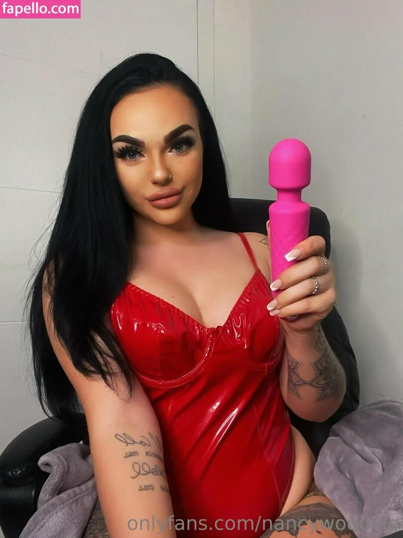 itsnancywoodfree Onlyfans Photo Gallery 