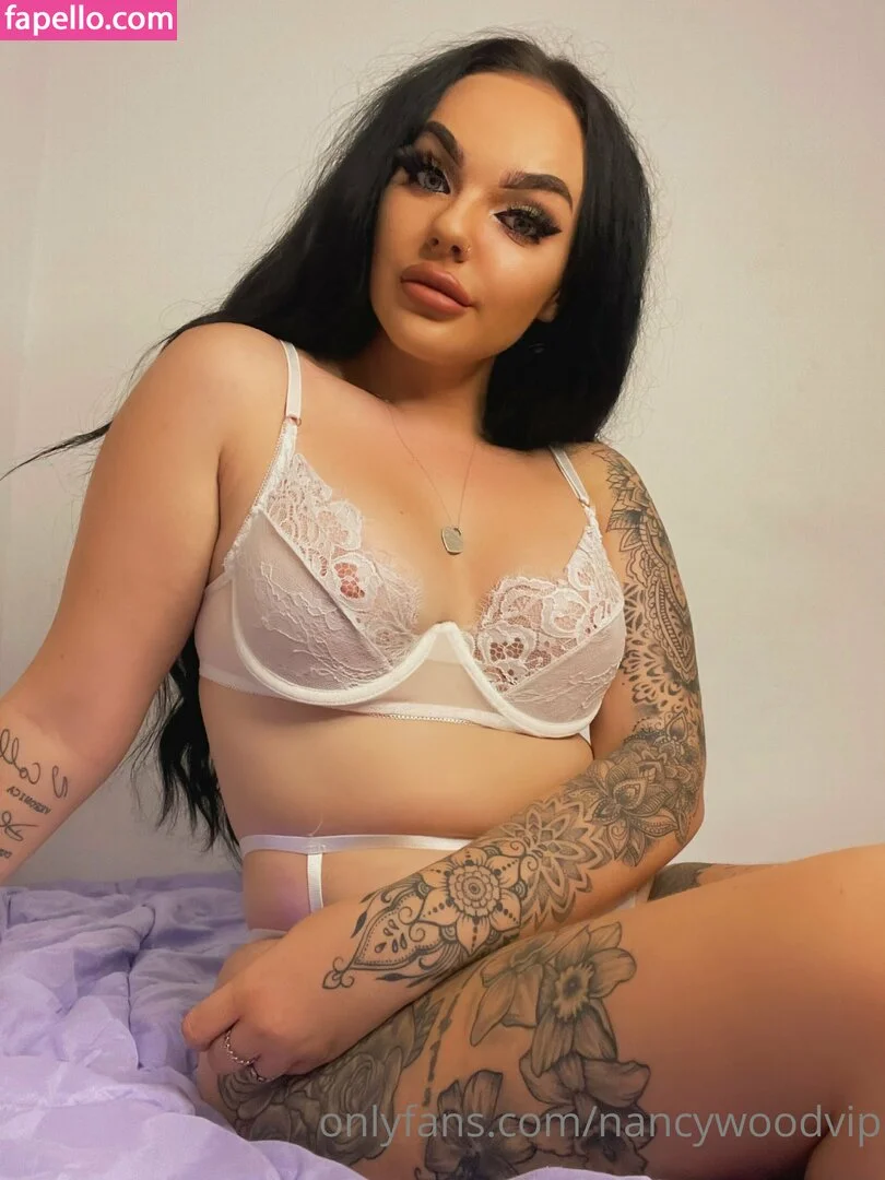 itsnancywoodfree Onlyfans Photo Gallery 