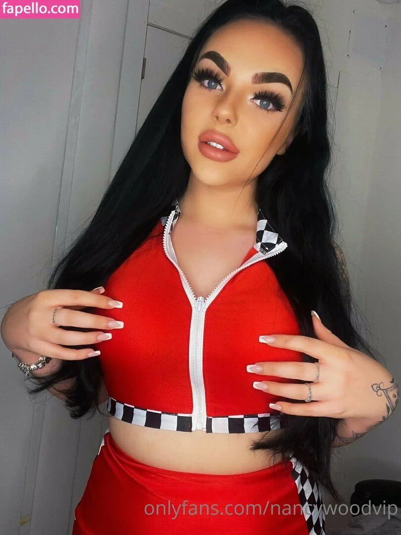 itsnancywoodfree Onlyfans Photo Gallery 
