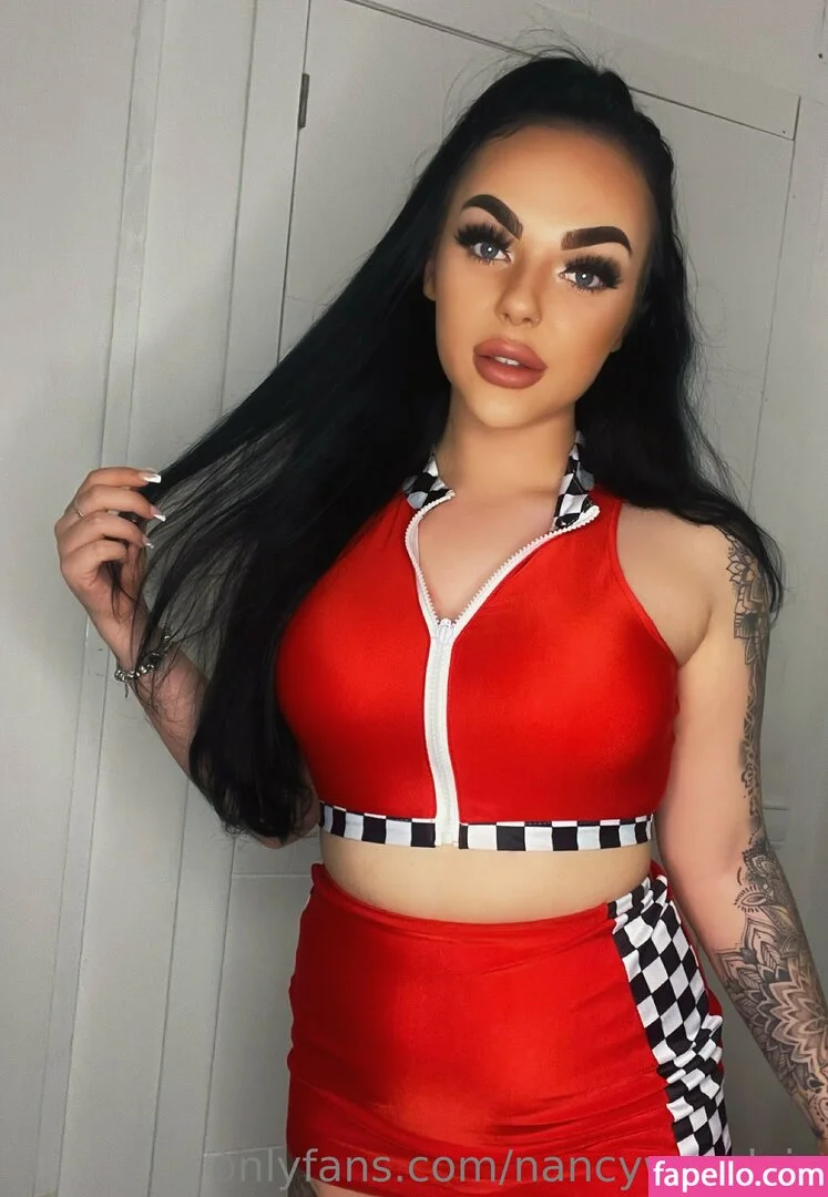 itsnancywoodfree Onlyfans Photo Gallery 