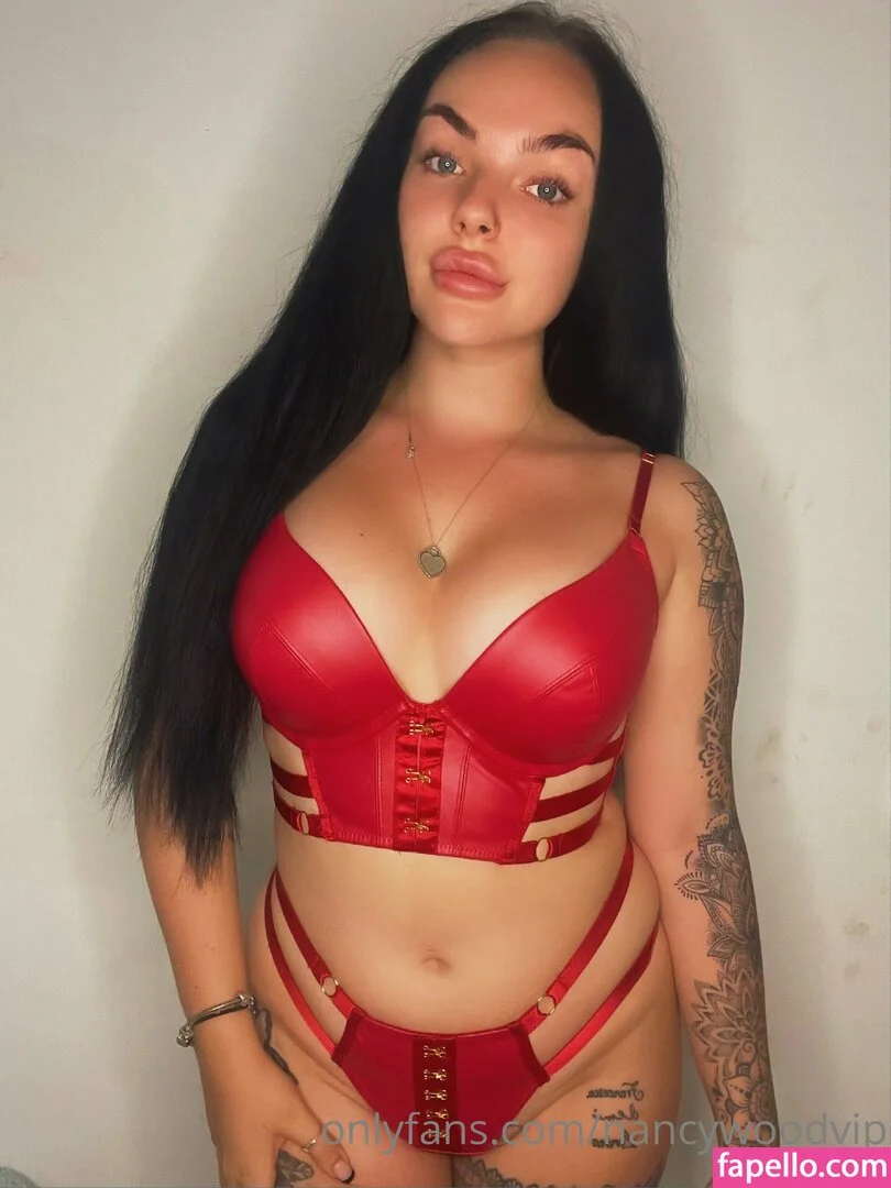 itsnancywoodfree Onlyfans Photo Gallery 