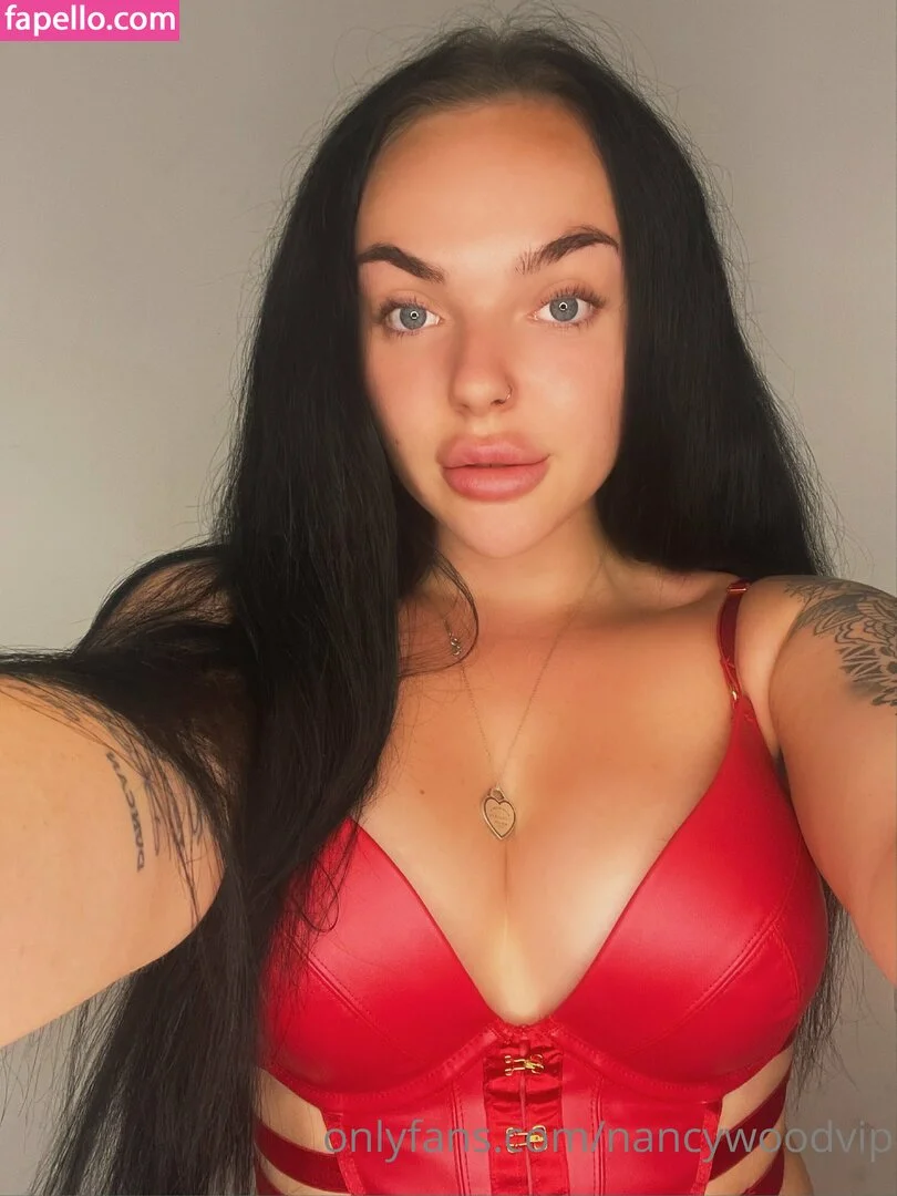 itsnancywoodfree Onlyfans Photo Gallery 