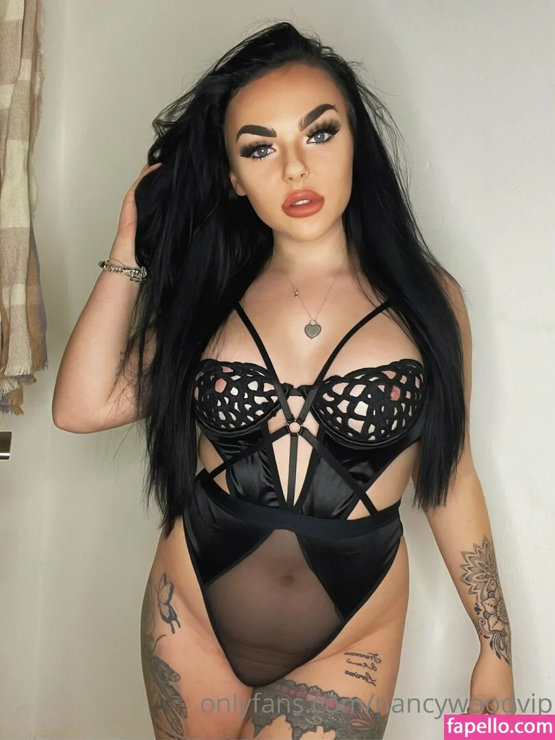 itsnancywoodfree Onlyfans Photo Gallery 
