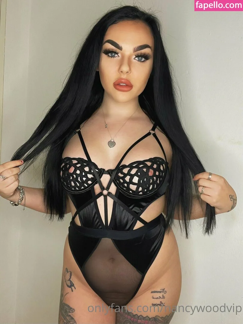 itsnancywoodfree Onlyfans Photo Gallery 