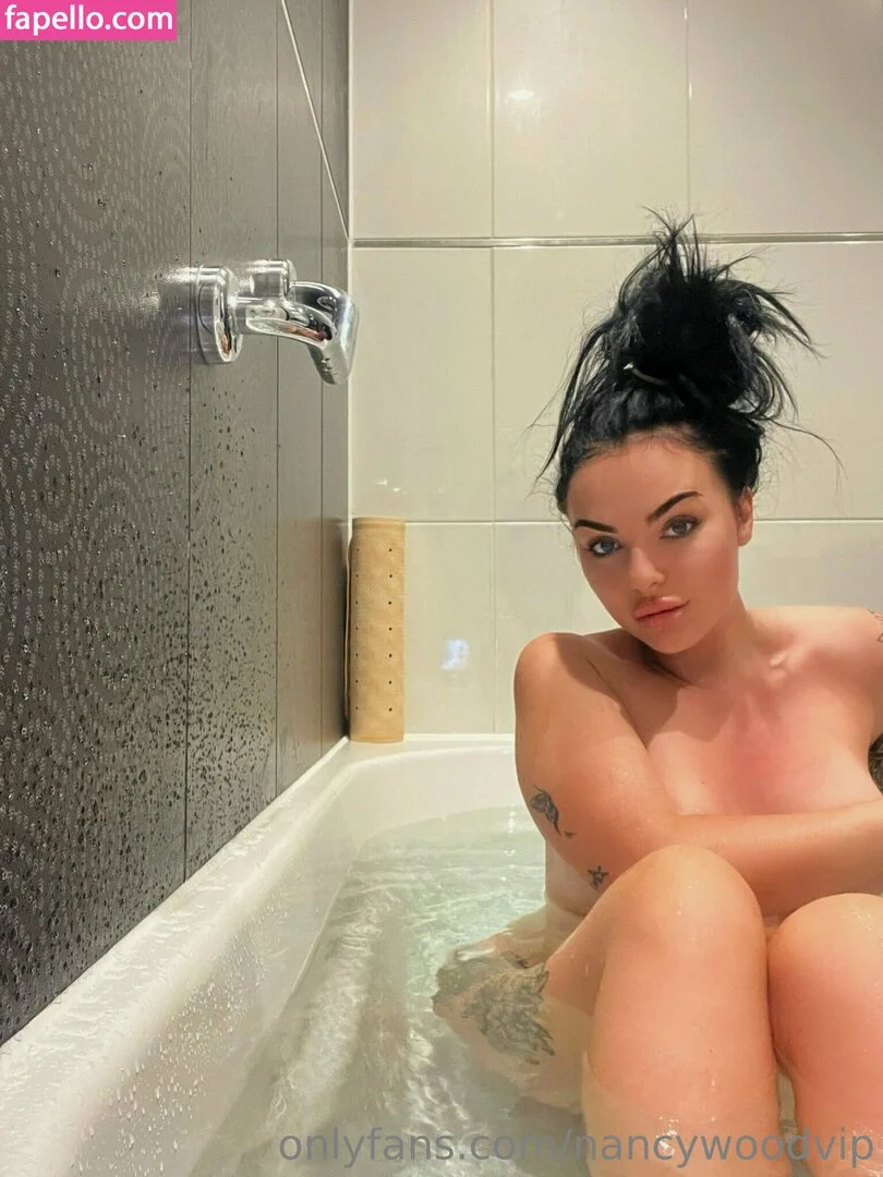 itsnancywoodfree Onlyfans Photo Gallery 