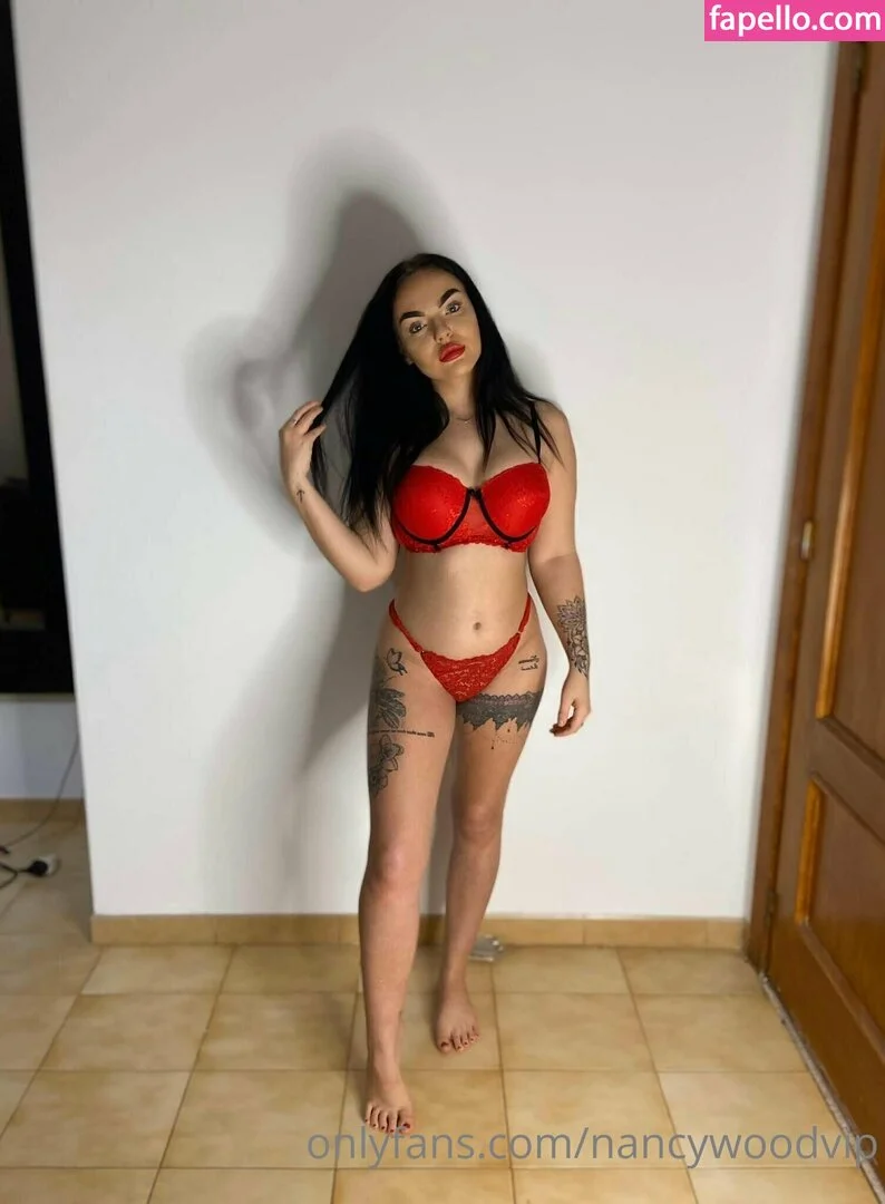 itsnancywoodfree Onlyfans Photo Gallery 