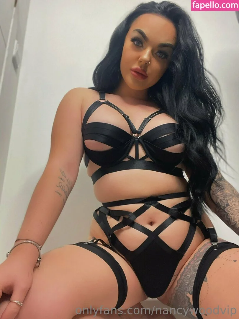 itsnancywoodfree Onlyfans Photo Gallery 