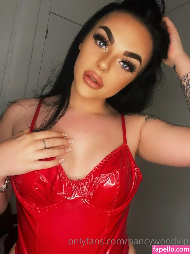 itsnancywoodfree Onlyfans Photo Gallery 