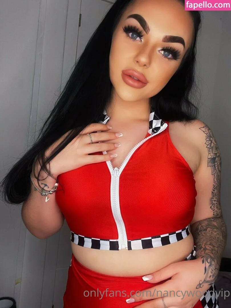 itsnancywoodfree Onlyfans Photo Gallery 