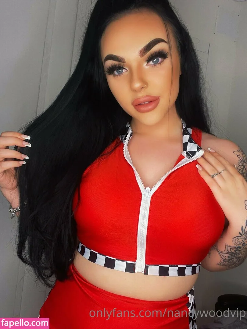 itsnancywoodfree Onlyfans Photo Gallery 