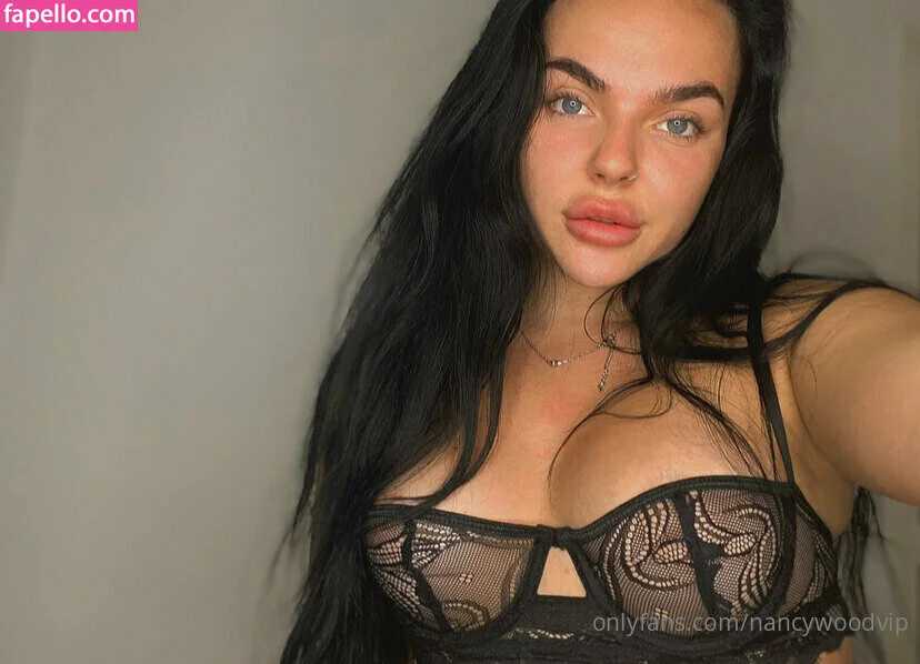 itsnancywoodfree Onlyfans Photo Gallery 