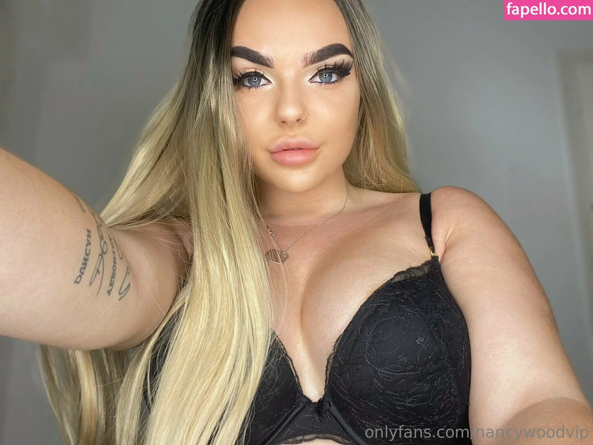 itsnancywoodfree Onlyfans Photo Gallery 