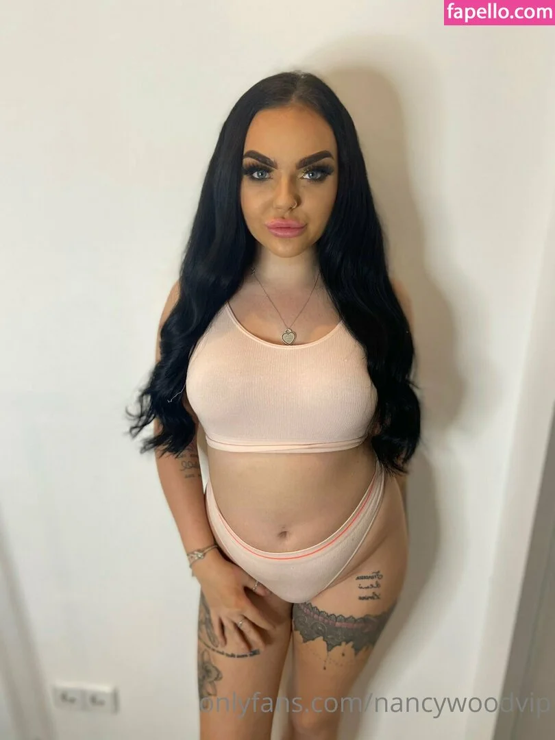 itsnancywoodfree Onlyfans Photo Gallery 