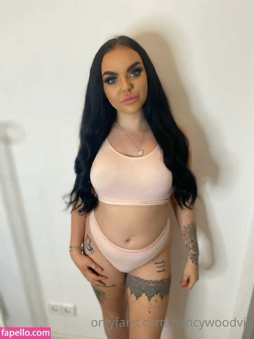 itsnancywoodfree Onlyfans Photo Gallery 