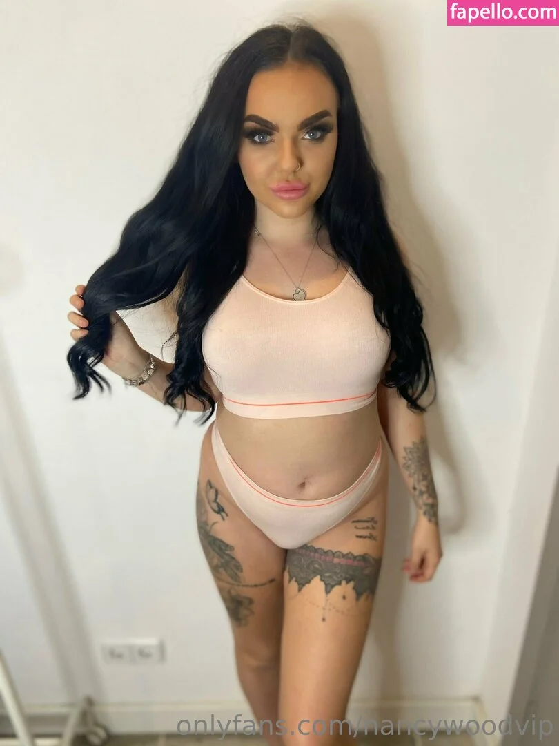 itsnancywoodfree Onlyfans Photo Gallery 