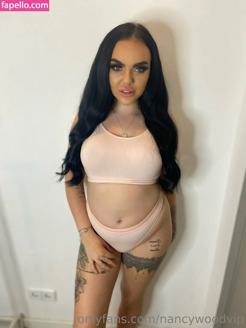 itsnancywoodfree Onlyfans Photo Gallery 