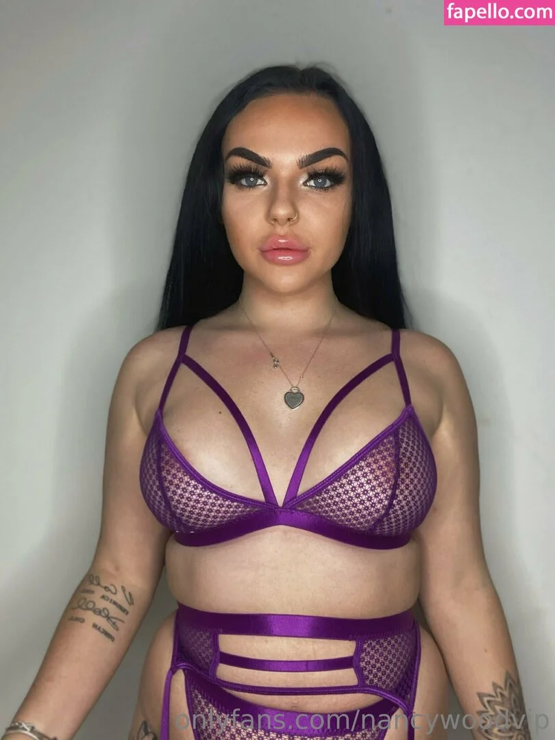 itsnancywoodfree Onlyfans Photo Gallery 