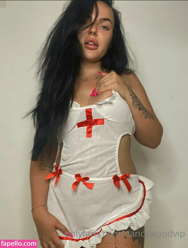 itsnancywoodfree Onlyfans Photo Gallery 