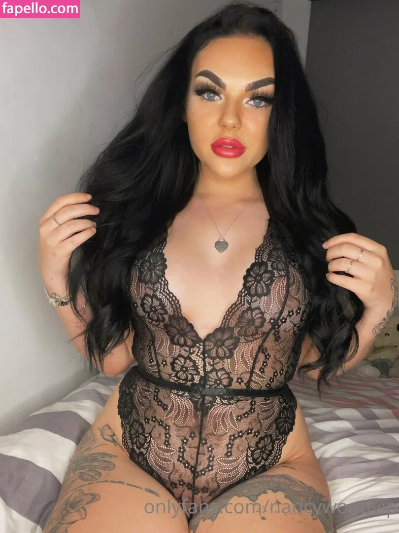 itsnancywoodfree Onlyfans Photo Gallery 