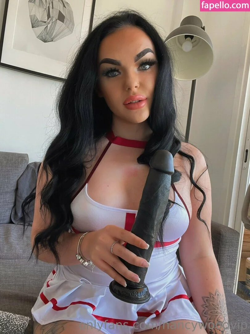 itsnancywoodfree Onlyfans Photo Gallery 