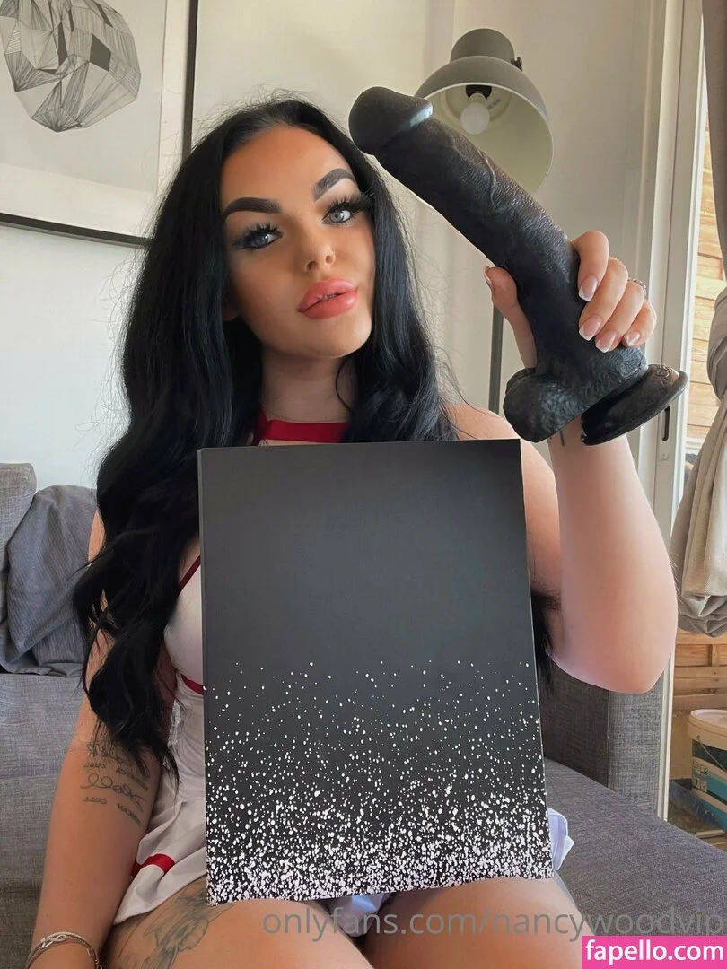 itsnancywoodfree Onlyfans Photo Gallery 