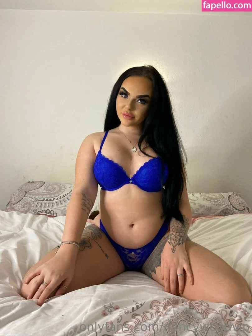 itsnancywoodfree Onlyfans Photo Gallery 