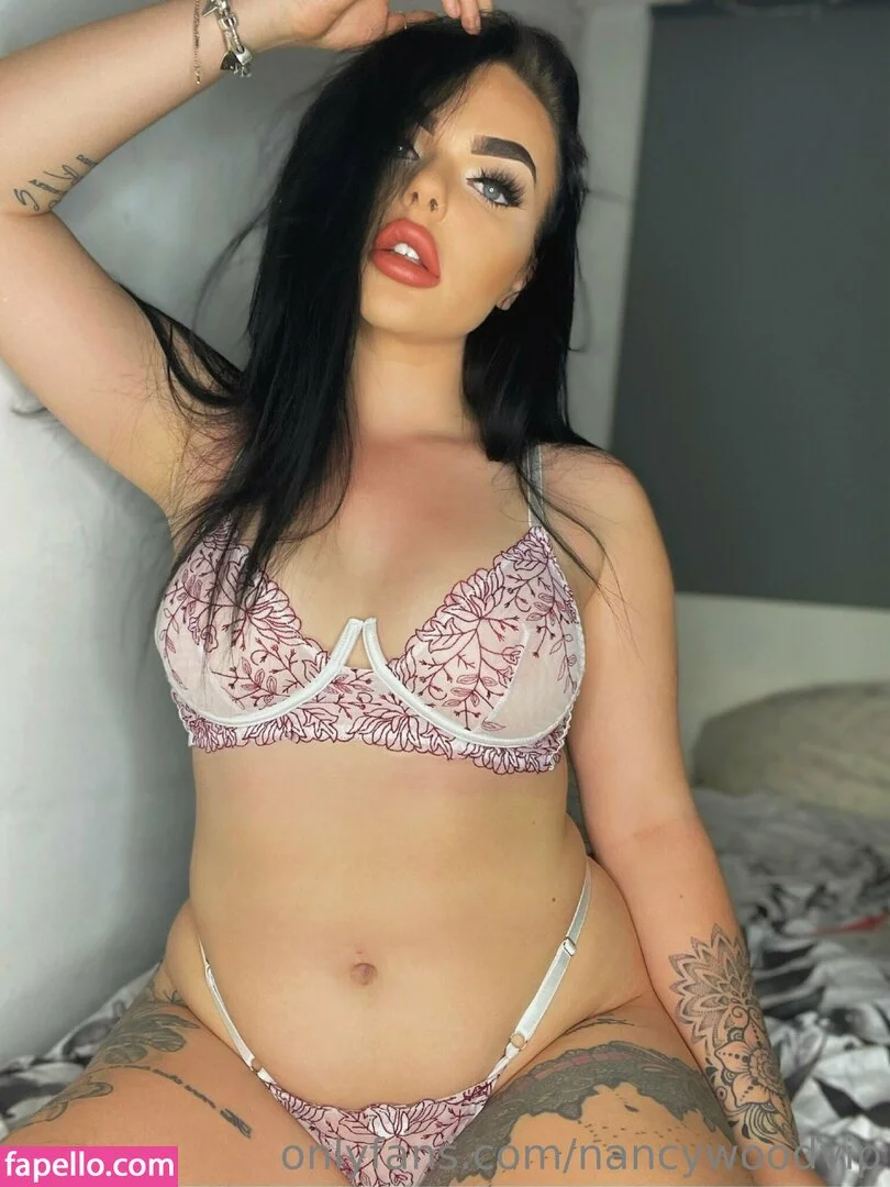 itsnancywoodfree Onlyfans Photo Gallery 